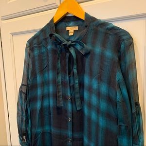 🦋 Burberry Brit Checkered Blue Flow Blouse 🦋🐚